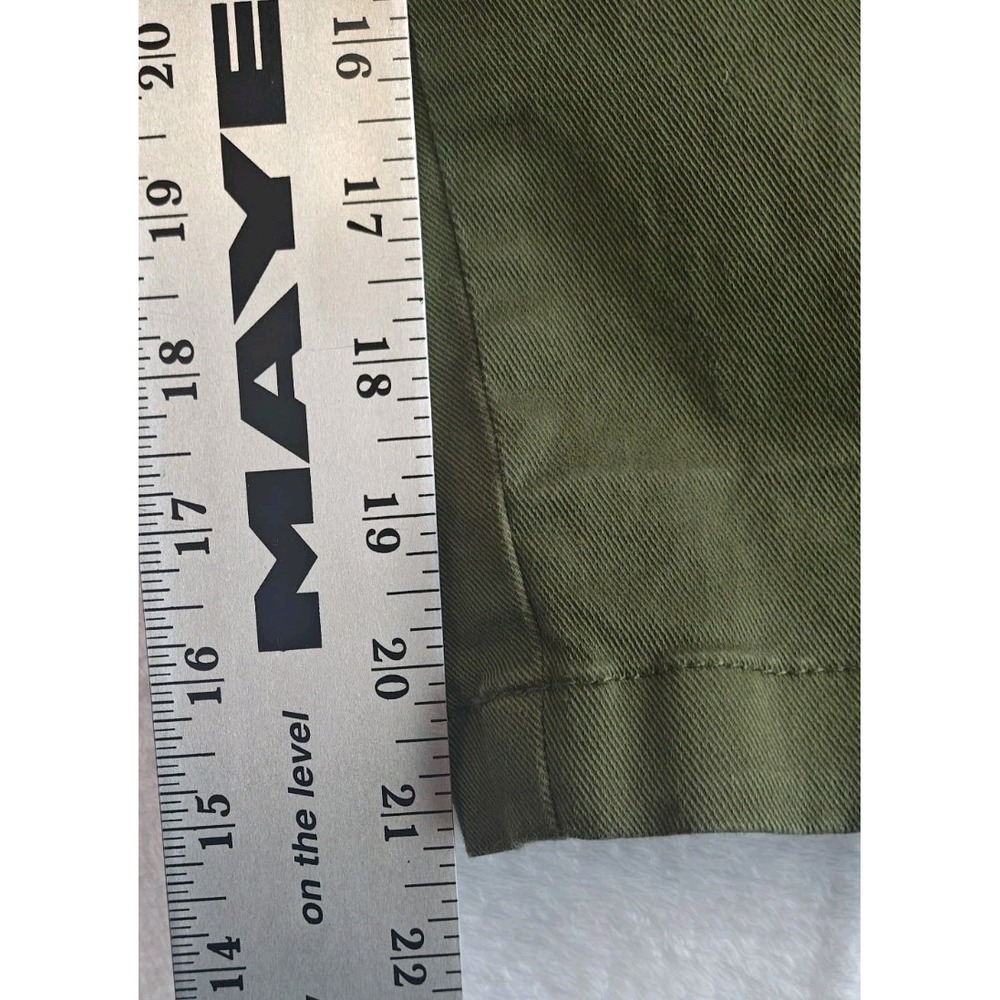 Terra & Sky Womens Utility Cargo Bermuda Shorts 24W Olive Green Plus Casual - Picture 5 of 10